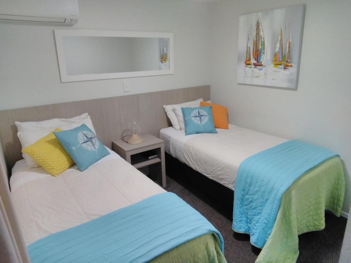 Harbourside Getaway Apartment One Tree Point Bagian luar foto